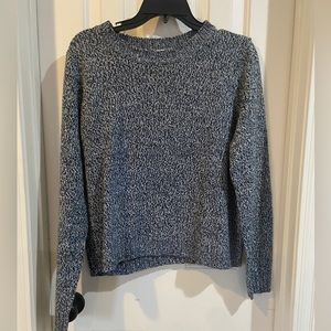H&M Divided Sweater, Size Medium